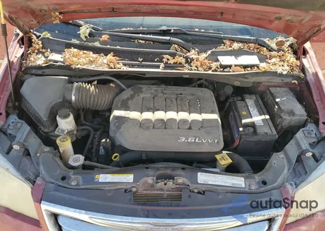 2012 Chrysler Town & Country Touring from USA, damaged, VIN 2C4RC1BG7CR350959